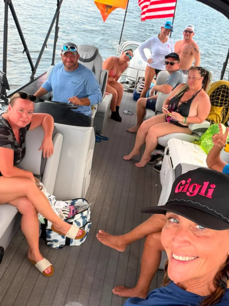 Pontoon crew hanging out